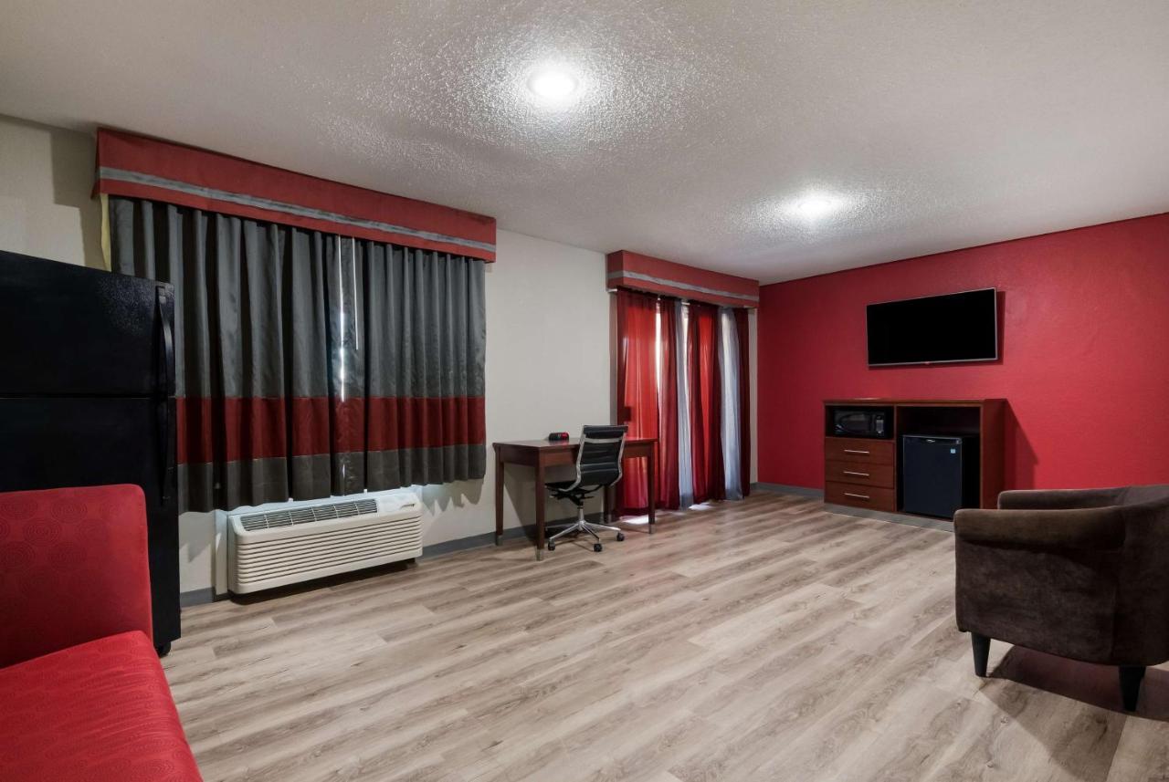 Surestay Plus Hotel By Best Western San Antonio North Exterior photo