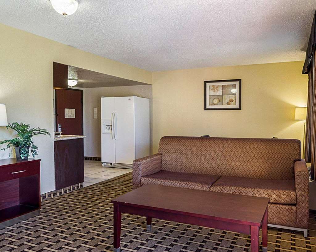 Surestay Plus Hotel By Best Western San Antonio North Room photo