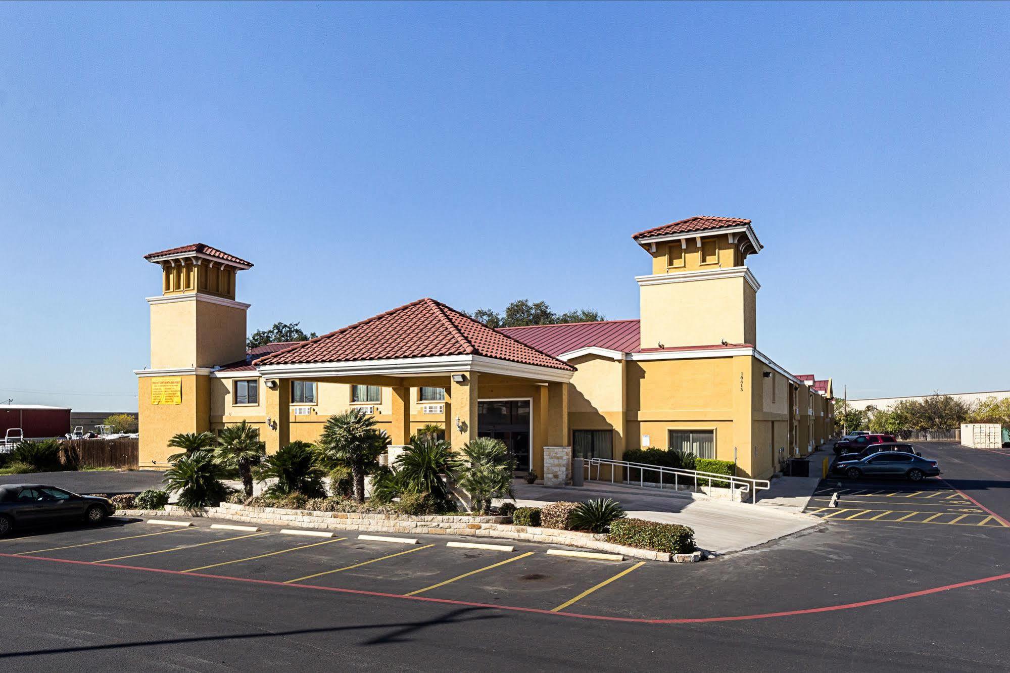 Surestay Plus Hotel By Best Western San Antonio North Exterior photo