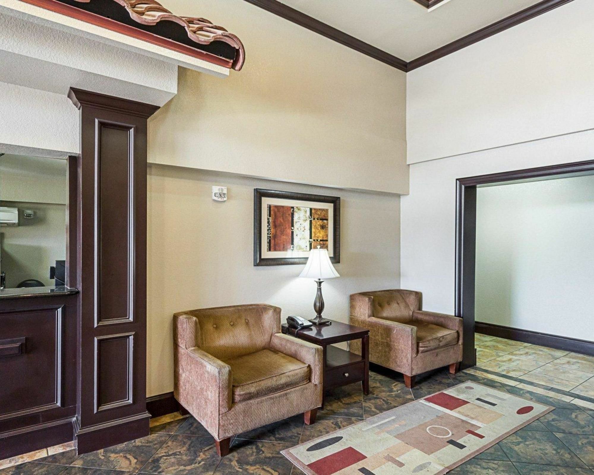 Surestay Plus Hotel By Best Western San Antonio North Exterior photo